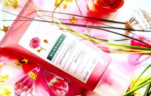 Klorane Żel-balsam z piwonii łagodzący i kojący do wrażliwej i podrażnionej sk&oacute;ry głowy