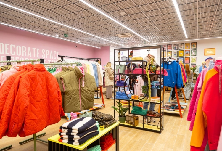 Naoko koncept w Manufakturze