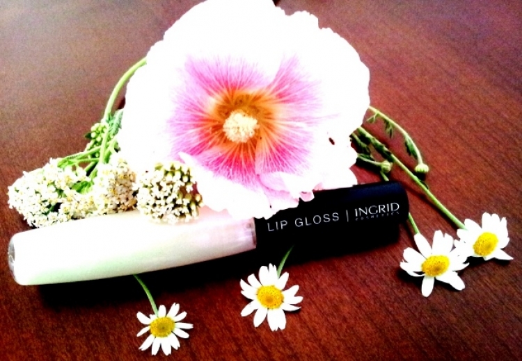 Ingrid Cosmetics No Limits Color błyszczyk do ust nr 001