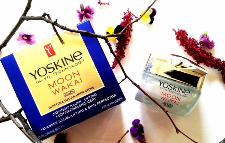 Yoskine Illumi lifting i udoskonalenie cery Moon Wakai