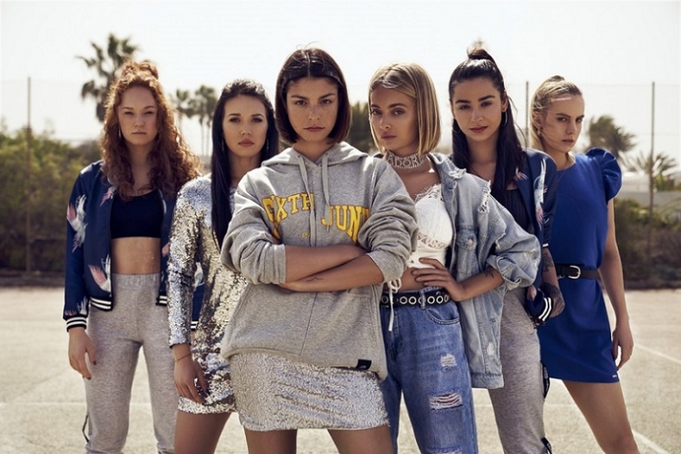 Sięgnij po więcej i odkryj więcej born2be