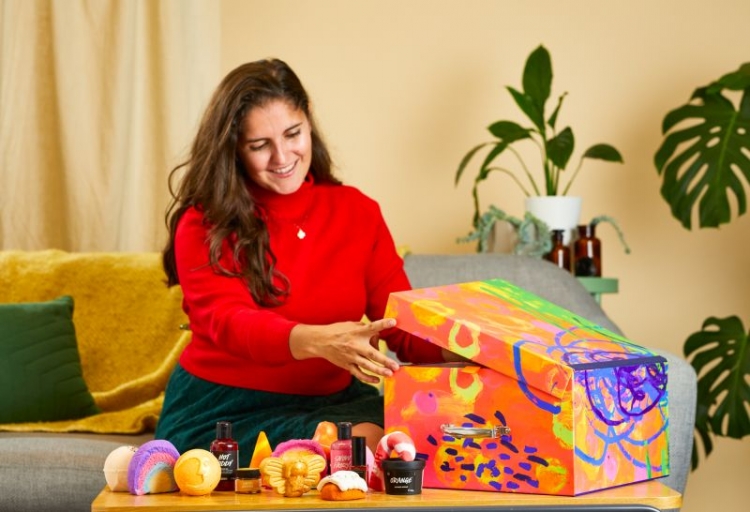 Kalendarz adwentowy od Lush na 2022