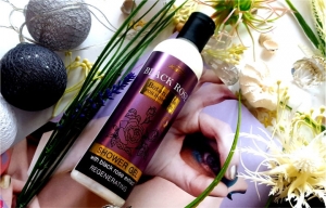 Joanna Black Rose regenerujący żel pod prysznic z ekstraktem z czarnej róży