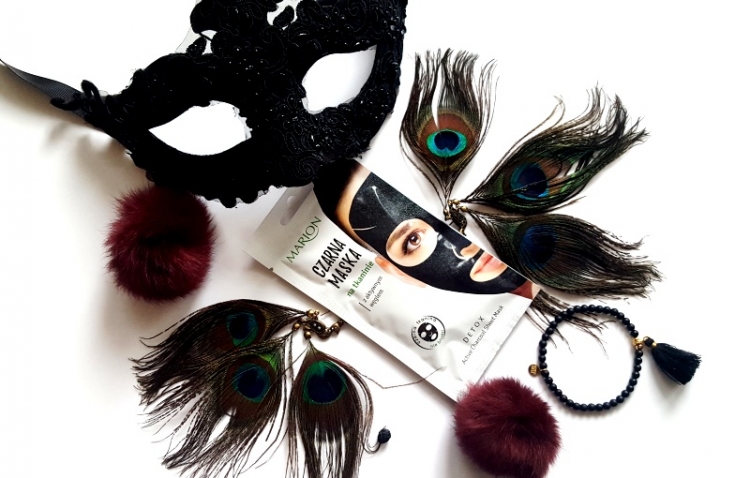 Marion Detox czarna maska na tkaninie z aktywnym węglem