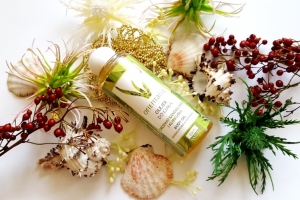 Orientana olejek do ciała drzewo sandałowe i kurkuma