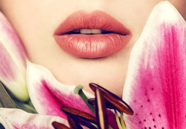 Kosmetyki do makijażu Zuii Organic