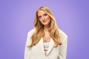 Klaudia J&oacute;zwiak oficjalną makijażystką Maybelline