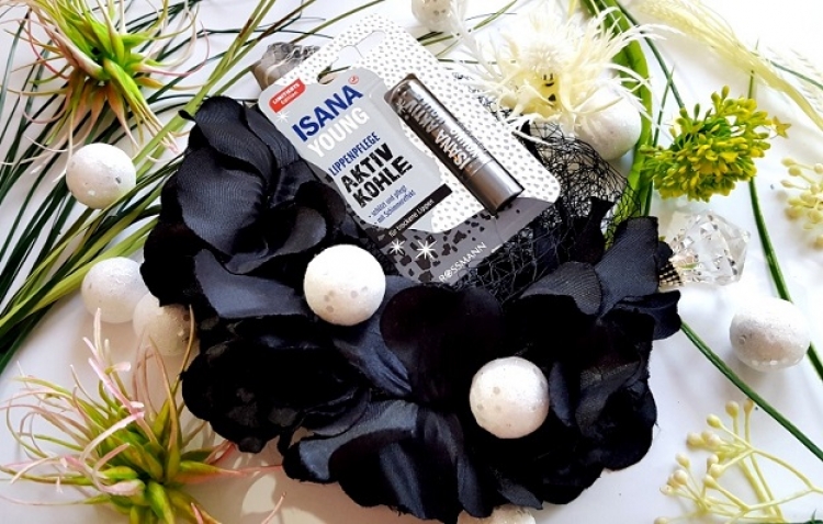 Isana Young pomadka do ust aktywny węgiel