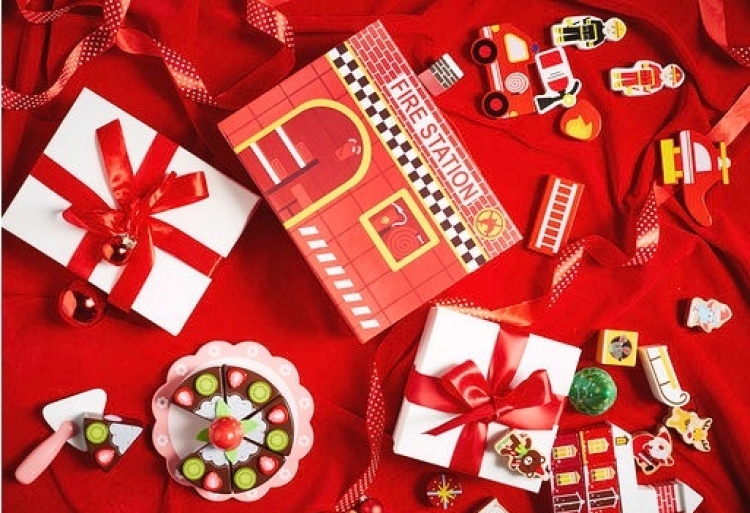 Świąteczne dekoracje w Rossmann