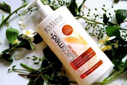 Eveline Cosmetics LactiMED+ delikatny odświeżający płyn do higieny intymnej 3w1