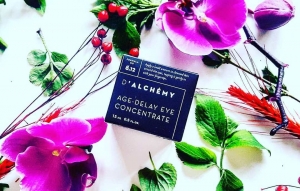D'Alchemy koncentrat pod oczy niwelujący oznaki starzenia