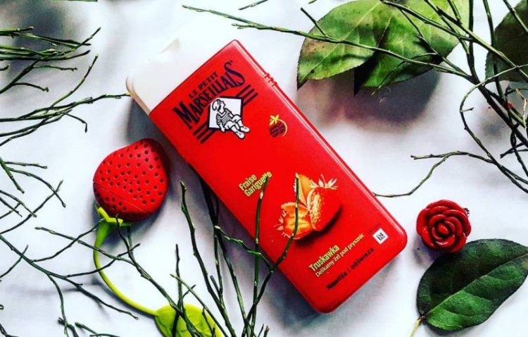 Le Petit Marseillais delikatny żel pod prysznic truskawka