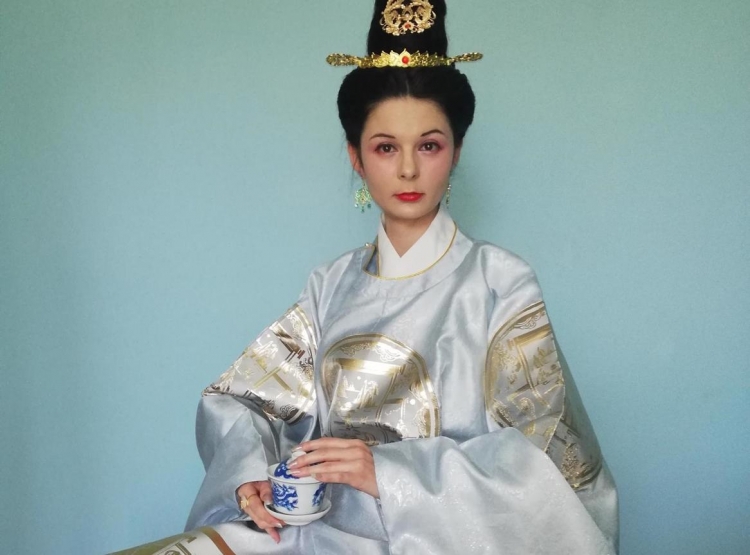 Hanfu wielki powrót cesarskich strojów