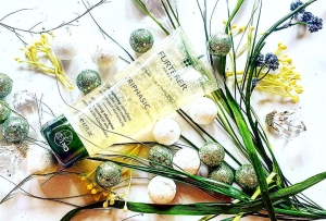 Rene Furterer Triphasic szampon stymulujący z olejkami eterycznymi 