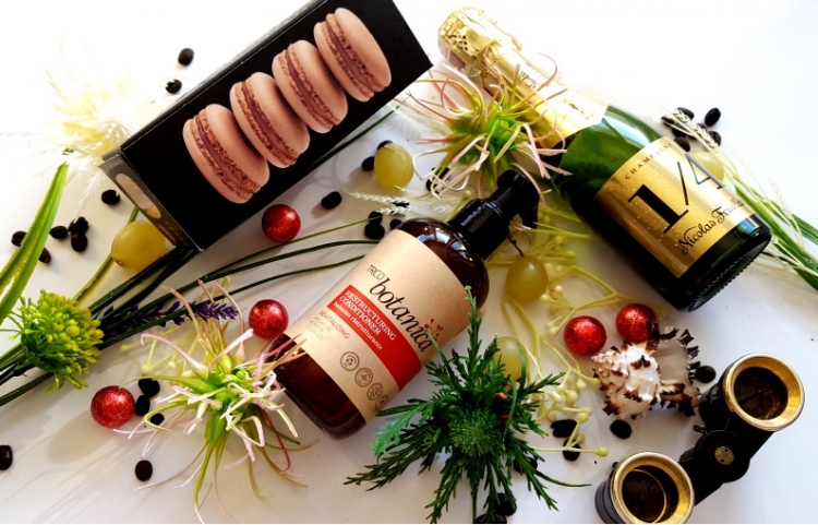 Trico botanica odżywka do włosów Odbudowa