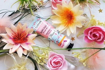 Floslek nawilżający krem do rąk Floral