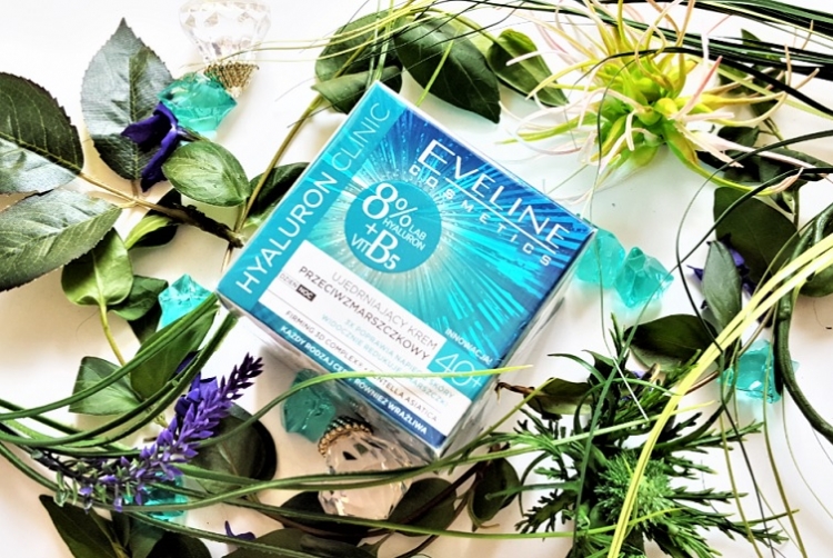 Eveline Hyaluron Clinic ujędrniający krem przeciwzmarszczkowy 40+ na dzień i na noc