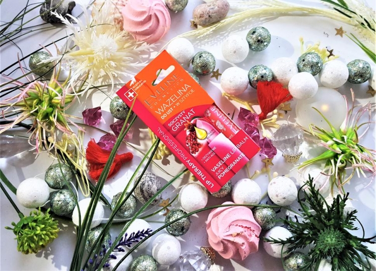 Eveline wazelina do ust w sztyfcie Soczysty Granat