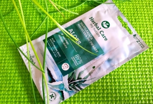 Farmona Herbal Care nawilżająca maseczka do twarzy Aloes