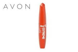 Poszukiwana za najdłuższe rzęsy w mieście z Avon