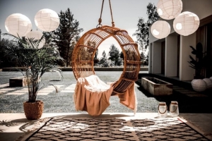 Kącik relaksu w stylu boho z Monnaritą