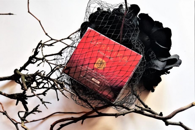 Dermika Firm Age nawilżający krem ujędrniający na dzień SPF 15