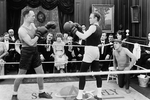 Boks w egzotycznej scenerii