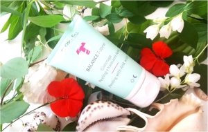 Floslek Balance T-zone Gommage peeling z kwasami AHA