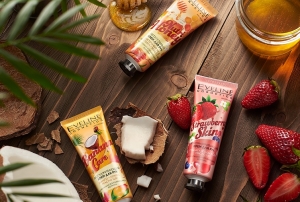 Wakacyjna pielęgnacja dłoni z Eveline Cosmetics