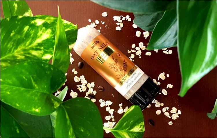 Joanna Oat Milk scrub z odżywczym mleczkiem z owsa