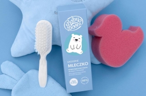 Pielęgnacja sk&oacute;ry dziecka jesienią i zimą w 3 krokach z BabyBoom