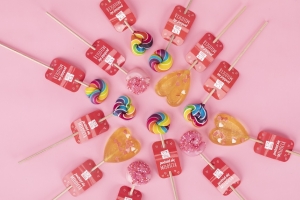 Podziel się miłością i kup lizaka