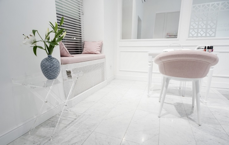 Czy lampy w salonach manicure są bezpieczne?