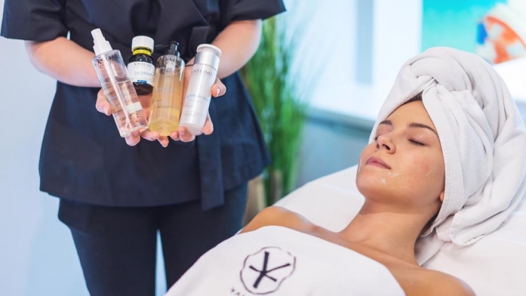 3 zabiegi Yasumi, które intensywnie nawilżają