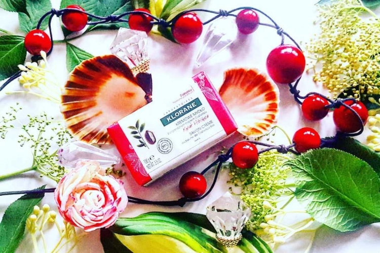 Klorane kremowe mydło kwiat hibiskusa