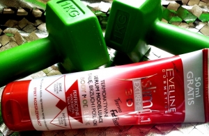 Eveline Cosmetics Slim Extreme 3D termoaktywne serum modelujące