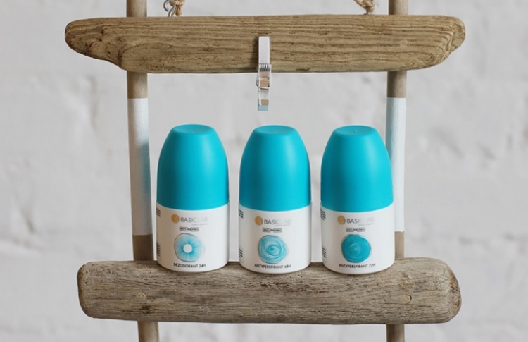 Basiclab Dermocosmetics antyperspiranty na stoku